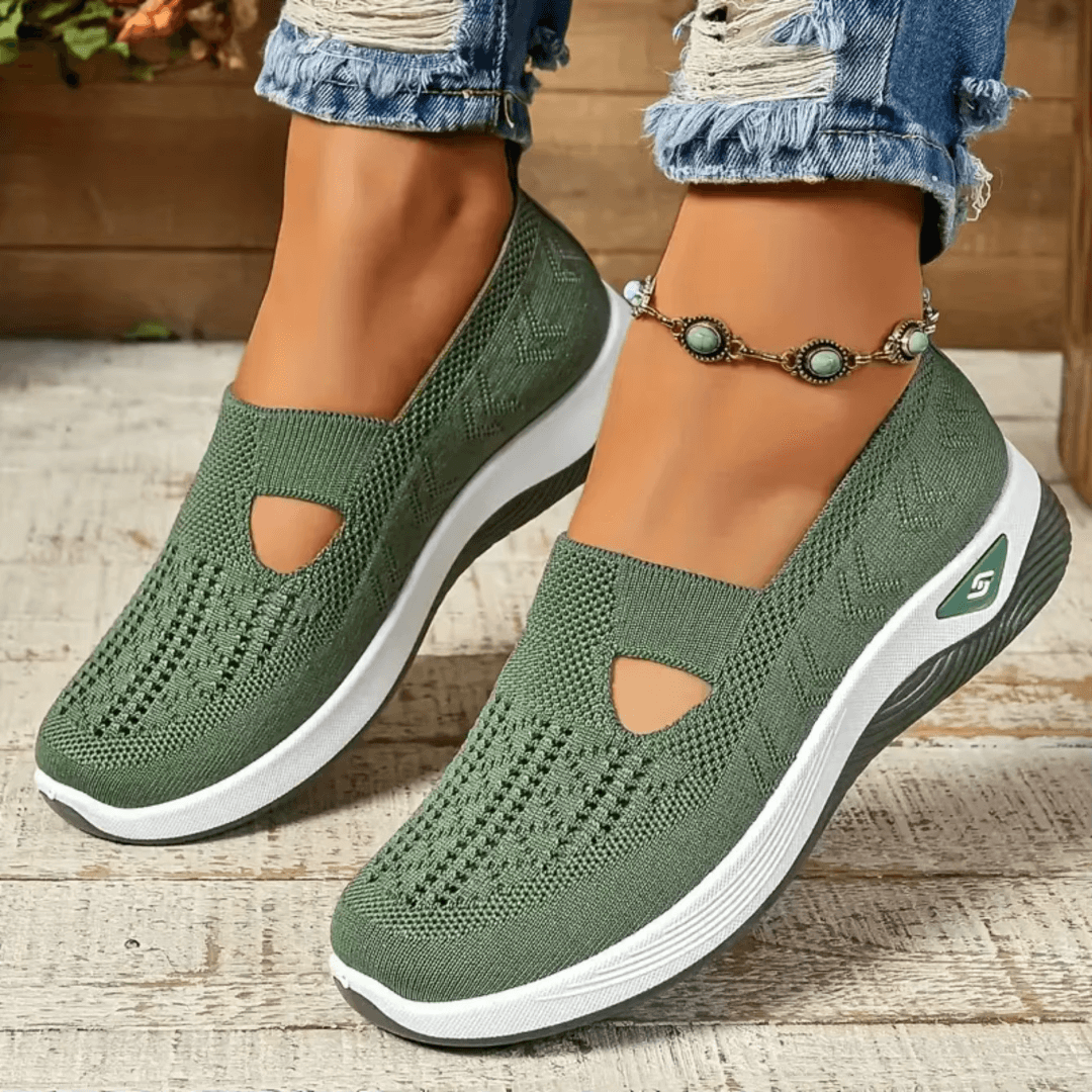 Green / 44