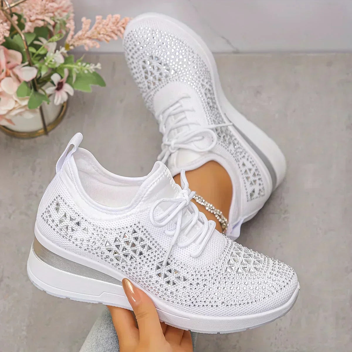 White / 43