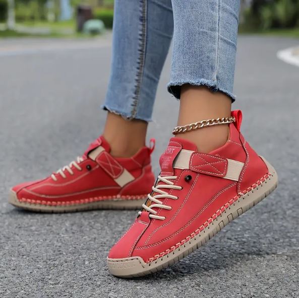 43 / Red