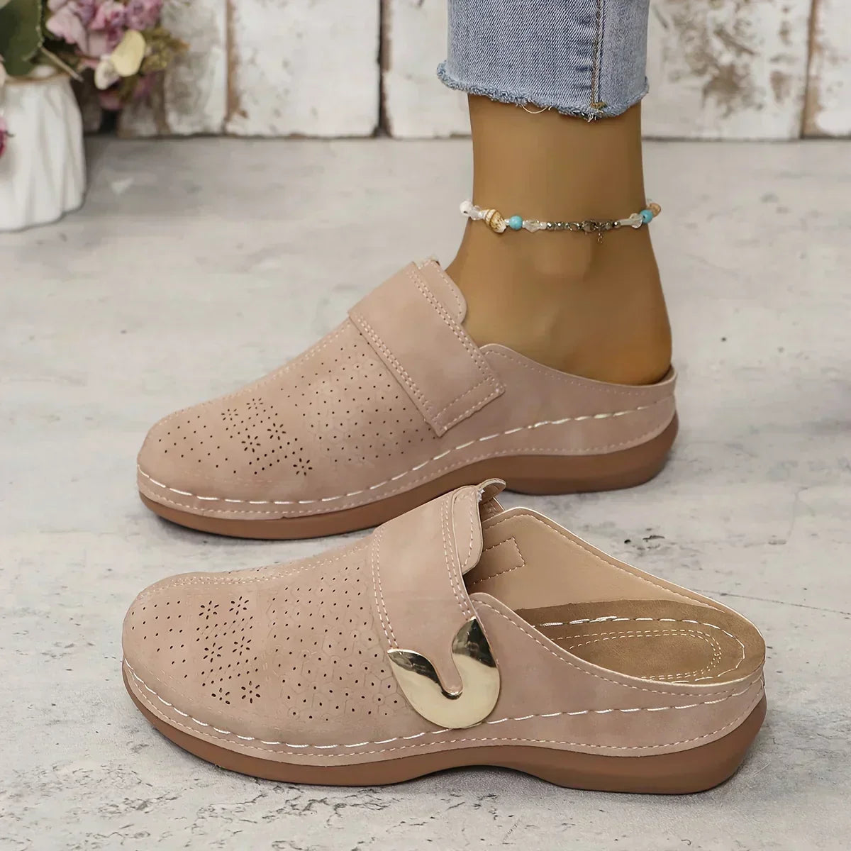 Pale Rose Gray / 47