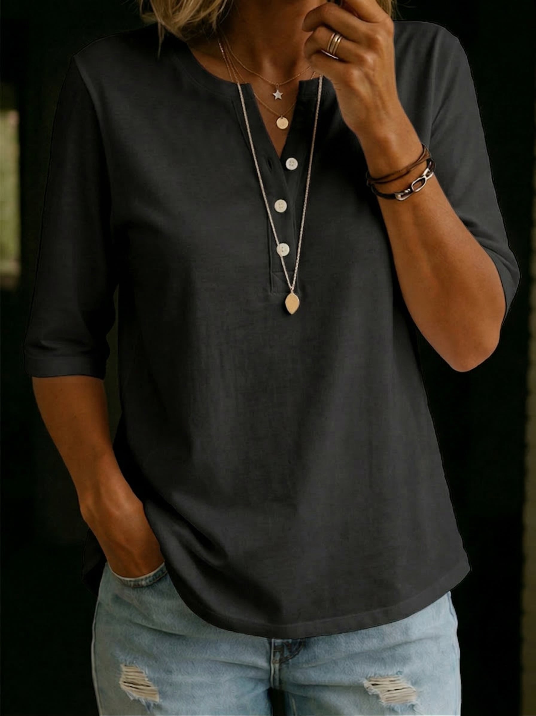 Black Henley / 3XL